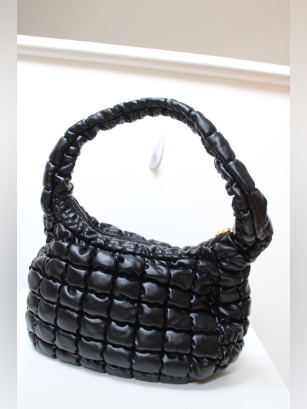 NWOT Urban Expressions hobo bag